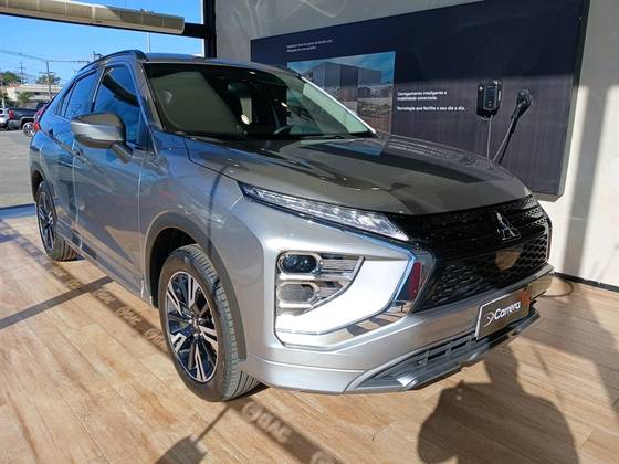 MITSUBISHI ECLIPSE CROSS 1.5 MIVEC TURBO GASOLINA HPE CVT MITSUBISHI ECLIPSE CROSS 1.5 MIVEC TURBO GASOLINA HPE CVT